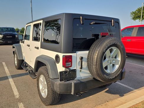 Used 2017 Jeep Wrangler Unlimited Sport w/ Quick Order Package 24S AWD/4WD image 2