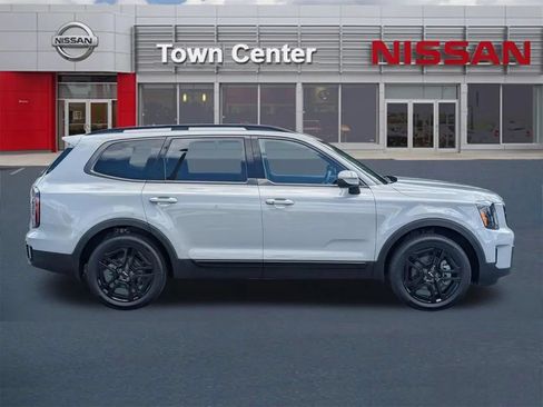 Used 2024 Kia Telluride EX X-Line AWD/4WD image 8