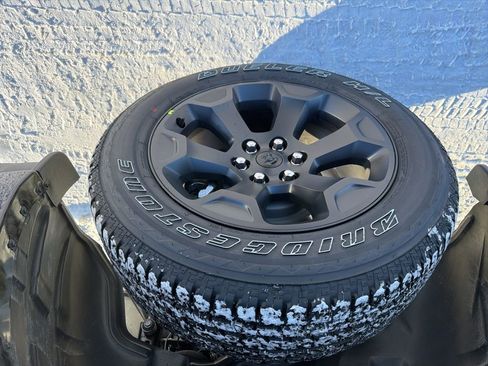 New 2026 RAM 1500 4x4 Crew Cab image 10