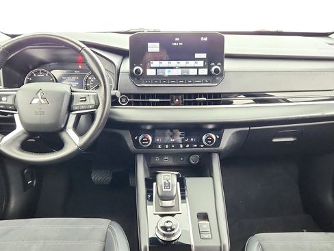 Used 2024 Mitsubishi Outlander Ralliart image 11