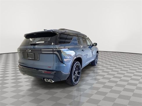 New 2026 Chevrolet Traverse RS image 11