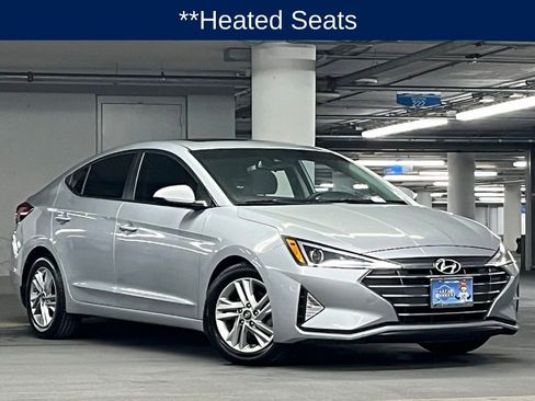 Used 2020 Hyundai Elantra Value Edition w/ Winter Weather Package FWD image 3