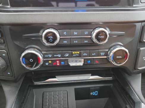 Used 2023 Ford F350 Platinum AWD/4WD image 19