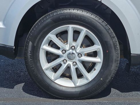 Used 2013 Dodge Journey SXT w/ Comfort/Convenience Group AWD/4WD image 25