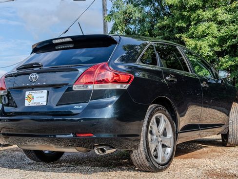Used 2015 Toyota Venza XLE w/ XLE Premium Package FWD image 5