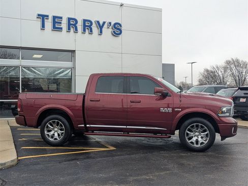 Used 2018 RAM 1500 Limited image 2