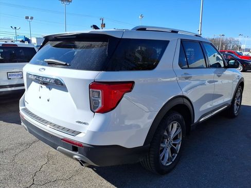 Used 2023 Ford Explorer Limited image 4