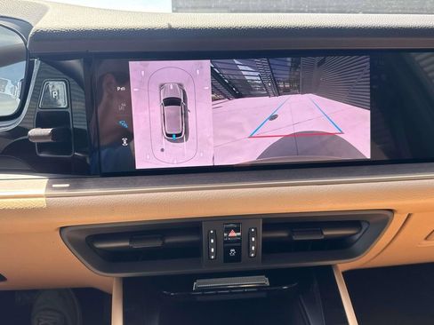 New 2026 Porsche Cayenne AWD/4WD image 26