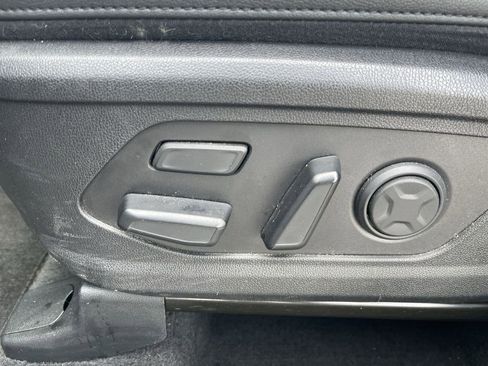 Used 2025 Kia Sorento SX Prestige AWD/4WD image 12