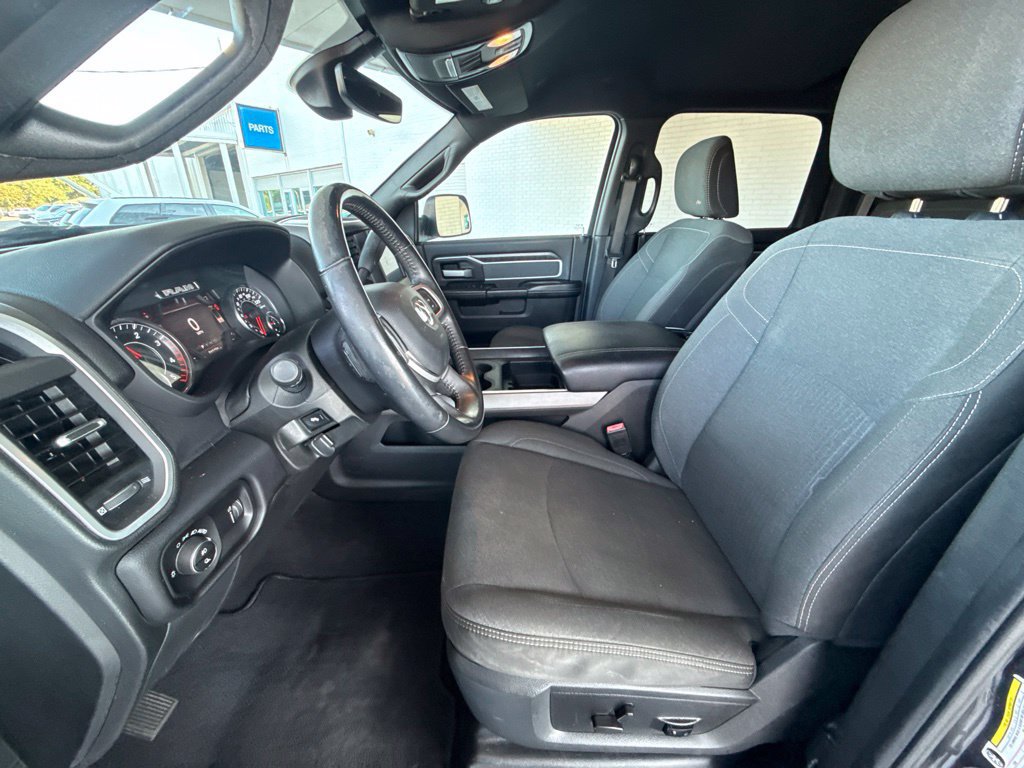 Used 2022 RAM 2500 Big Horn w/ Level C Equiment Group AWD/4WD image 35