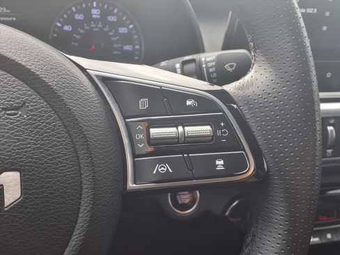Certified 2024 Kia Forte GT-Line FWD image 15