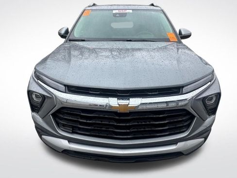 Used 2025 Chevrolet TrailBlazer LT image 11
