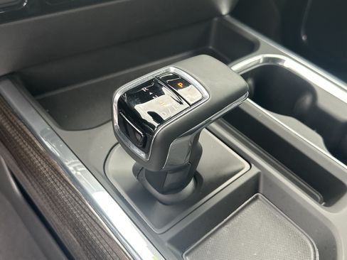 Used 2024 Chevrolet Silverado 1500 RST AWD/4WD image 28