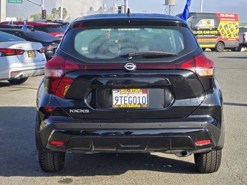 Used 2024 Nissan Kicks S image 5