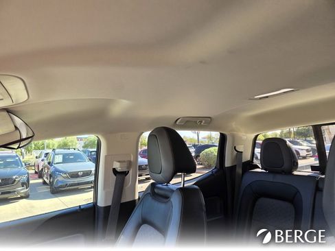 Used 2018 Chevrolet Colorado Z71 RWD image 15