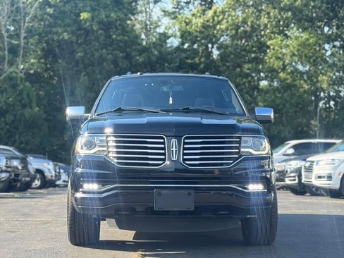 Used 2016 Lincoln Navigator L Select image 3
