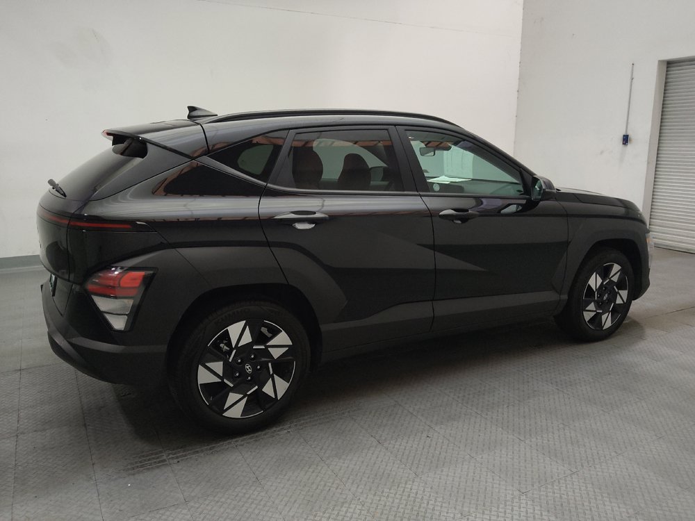 Used 2025 Hyundai Kona SEL FWD image 10