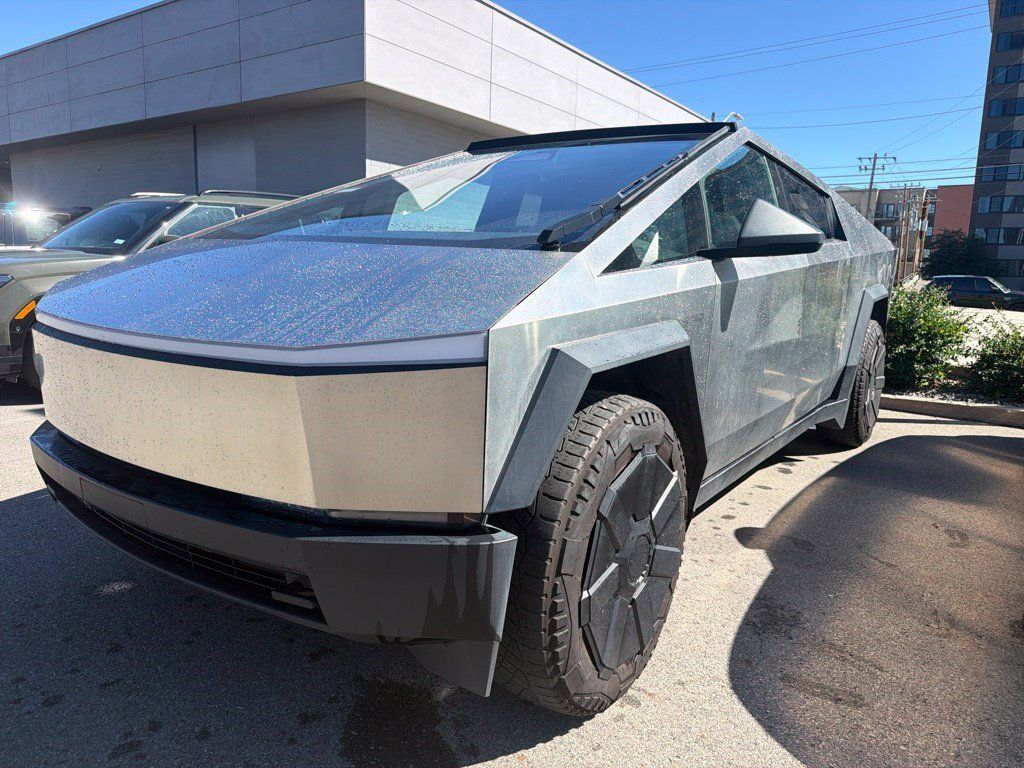 Used 2024 Tesla Cybertruck Cyberbeast AWD/4WD image 1