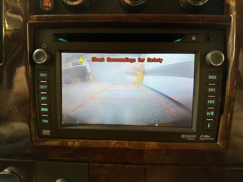 Used 2014 GMC Savana 1500 image 23