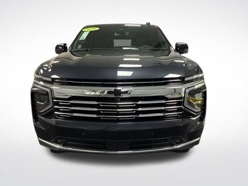 Used 2025 Chevrolet Tahoe Premier RWD image 8