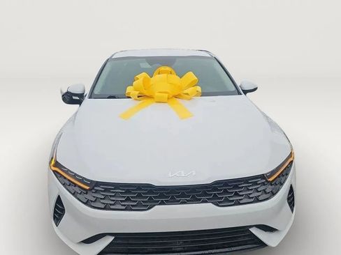 Used 2022 Kia K5 LXS image 8