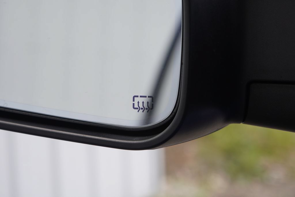 Used 2019 RAM 1500 Laramie AWD/4WD image 38
