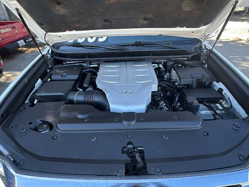 Used 2022 Lexus GX 460 Premium image 34