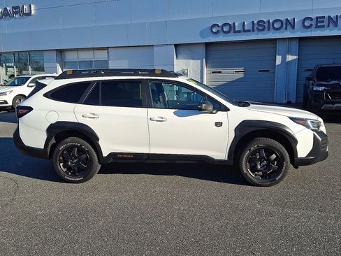 Used 2023 Subaru Outback Wilderness image 10