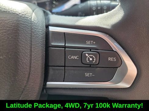 Used 2024 Jeep Compass Latitude AWD/4WD image 27