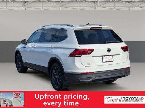 Used 2024 Volkswagen Tiguan SE AWD/4WD image 5