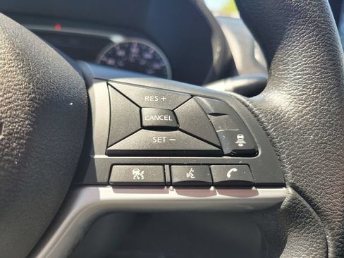 Certified 2024 Nissan Sentra SV FWD image 27