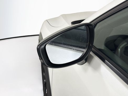 Used 2025 MAZDA CX-50 AWD 2.5 S w/ Premium Package image 16