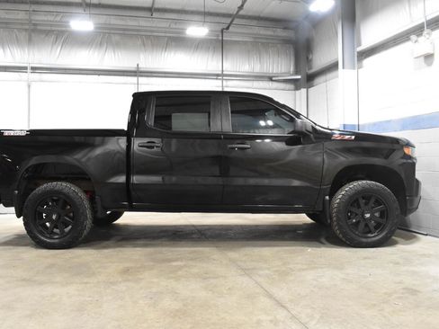 Used 2021 Chevrolet Silverado 1500 Custom Trail Boss w/ Midnight Edition AWD/4WD image 27