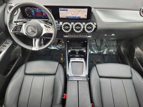 Certified 2025 Mercedes-Benz GLA 250 4MATIC image 18