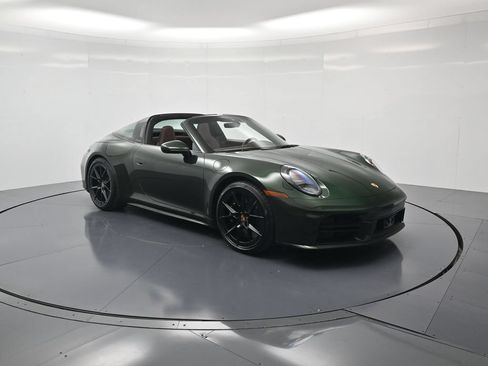 Used 2026 Porsche 911 Targa 4S AWD/4WD image 48