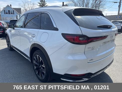 Used 2024 MAZDA CX-90 Plug-In Hybrid w/ Premium Plus AWD/4WD image 5