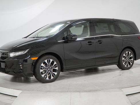 New 2026 Honda Odyssey Elite image 3