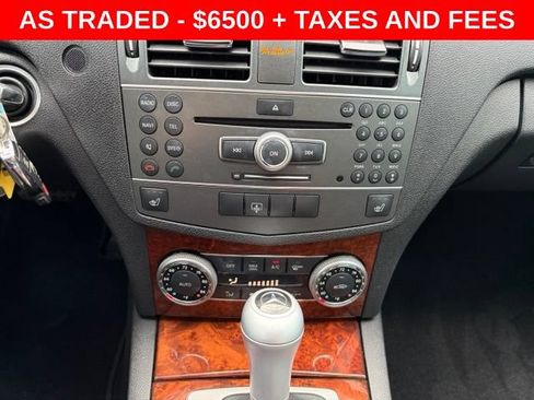 Used 2011 Mercedes-Benz C 300 Sedan image 22