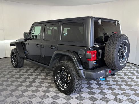Used 2023 Jeep Wrangler Unlimited Rubicon 4xe w/ Steel Bumper Group AWD/4WD image 7