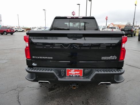 Used 2019 Chevrolet Silverado 1500 High Country w/ Technology Package image 7