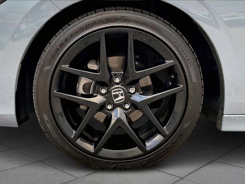 Used 2024 Honda Civic Sport image 10