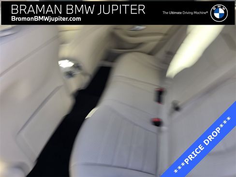 Used 2022 Mercedes-Benz GLC 300 4MATIC image 14