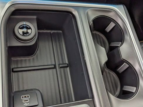 New 2026 Ford Expedition Tremor image 30