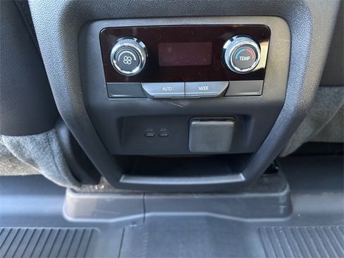 New 2026 Chevrolet Traverse Z71 w/ Enhanced Driving Package image 29