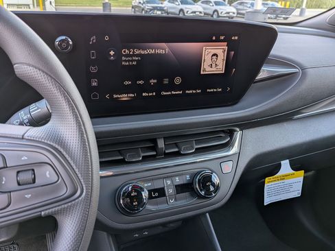 New 2026 Buick Envista Preferred w/ Advanced Safety Package FWD image 12