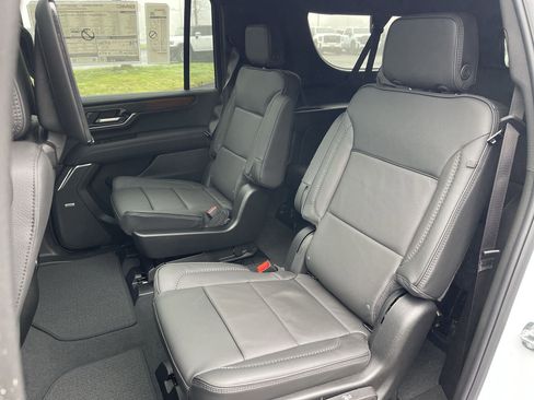 New 2026 GMC Yukon XL Denali w/ Denali Reserve Package image 62