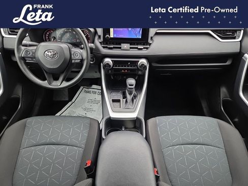 Used 2025 Toyota RAV4 XLE image 24