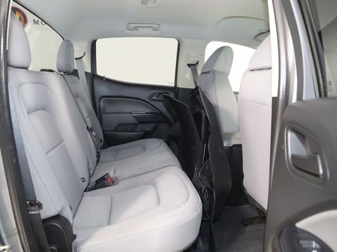 Used 2019 Chevrolet Colorado W/T w/ WT Convenience Package AWD/4WD image 12