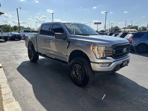 Used 2021 Ford F150 XLT w/ Equipment Group 302A High AWD/4WD image 6