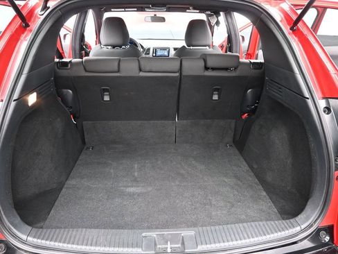 Certified 2022 Honda HR-V Sport image 28